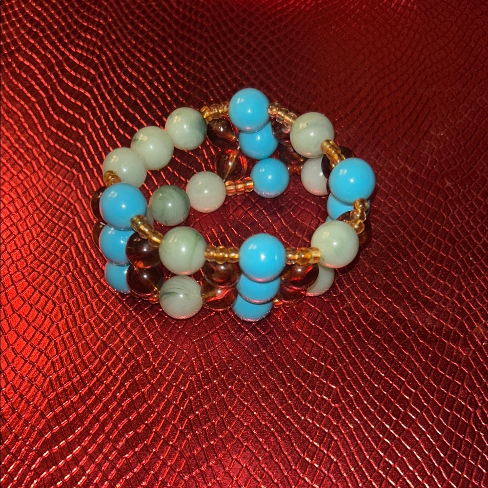 Elegant Multicolor Beaded Bracelet